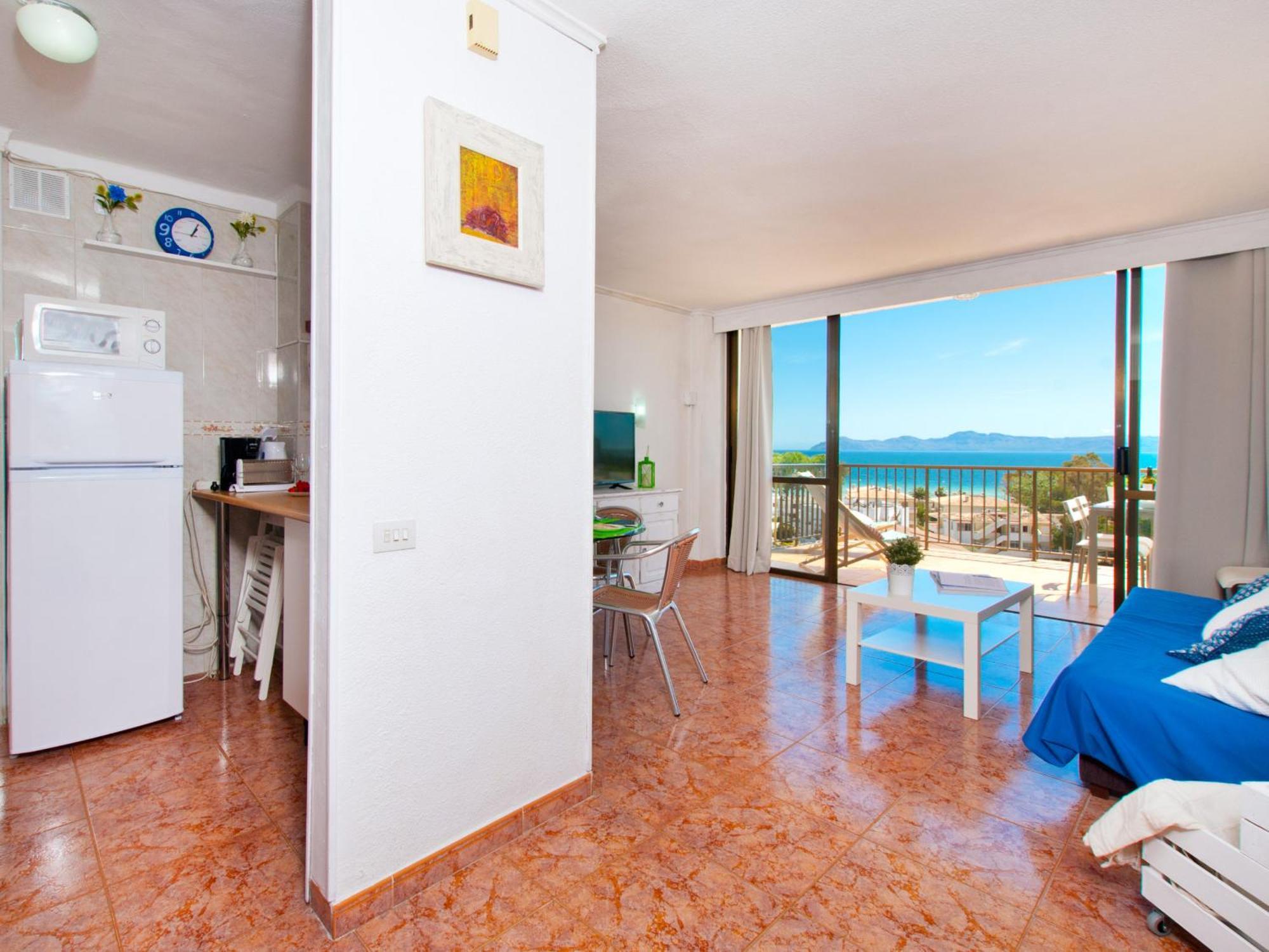 The Shell Ll New At The Beach, With Sea Views And Swimming Pool Apartment
