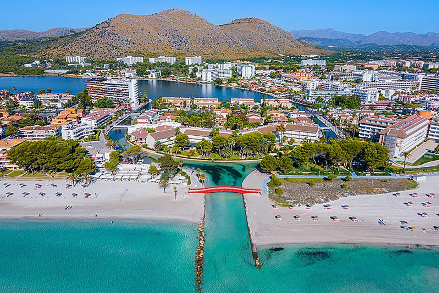 Apartment The Shell Ll New At The Beach, With Sea Views And Swimming Pool Alcudia (Mallorca)